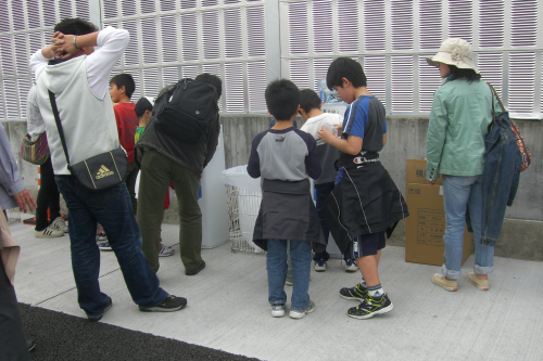 広島高速開通イベントに「天上山」を協賛し、たくさんの参加者の方ののどを潤しました