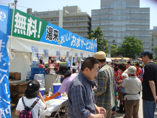 5月3・4・5日に広島フラワーフェスティバル2012に出展致しました。